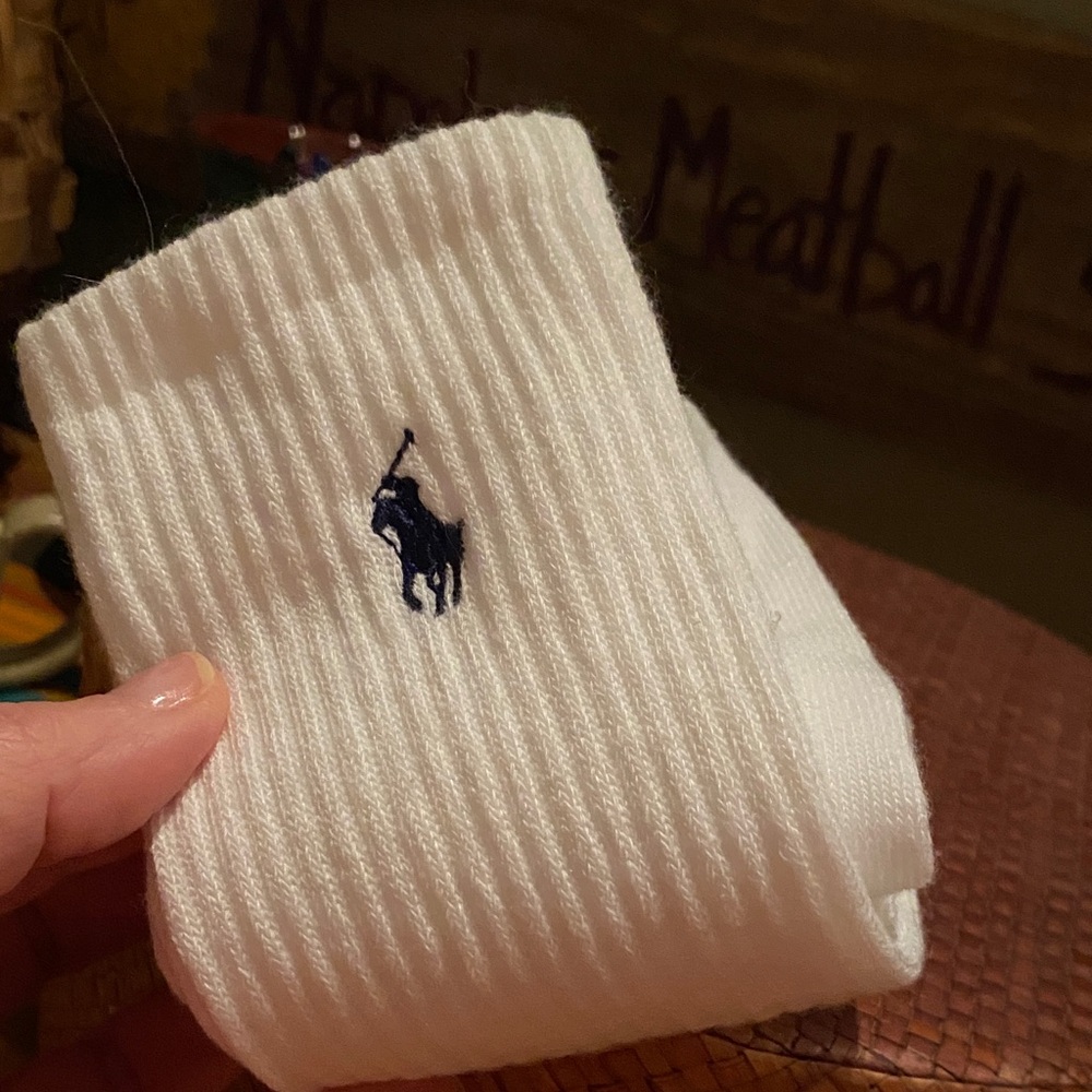 NWOT Men's Single Classic Crew Socks White (2 pairs)